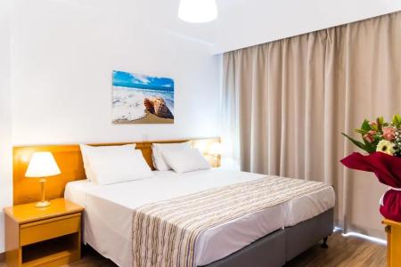 Helios Bay and Suites - 120