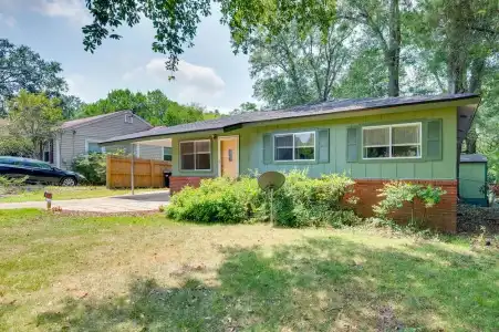 Quiet Columbus Home w/ Private Deck & Grill! - 0