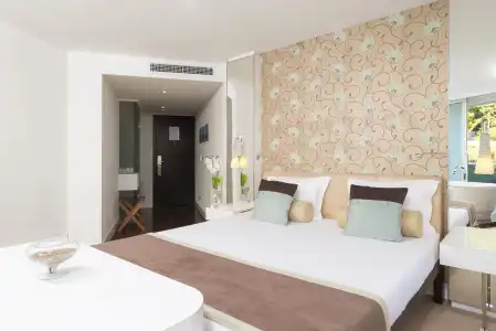 Amfora Hvar Grand Beach Resort - 25