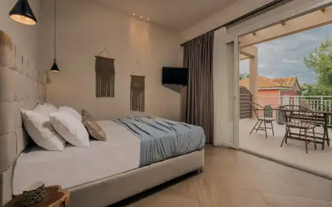 Aeolos Boutique & Suites - 3