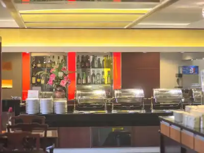 City Beach Resort - 7