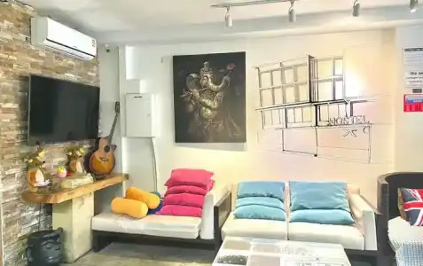 BakeRoom 1 Hostel - 4
