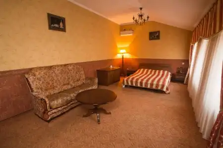 Magnat Lux - 9