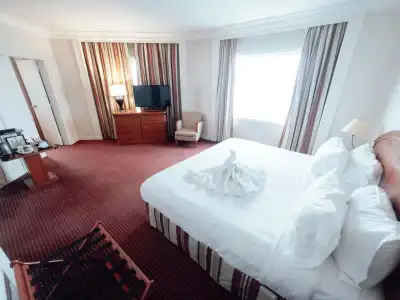 Pullman Bucharest World Trade Center - 3
