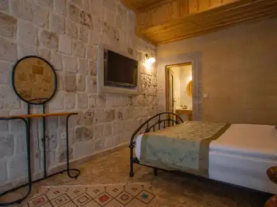 Cratus Stone Palace - 22