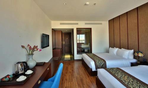 Dong Duong & Suites - 85