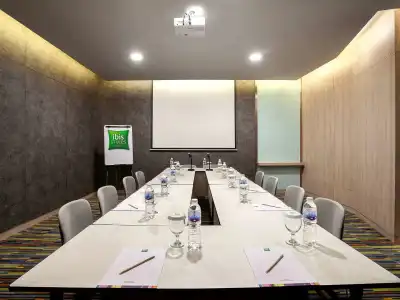 Ibis Styles Jakarta Sunter - 24