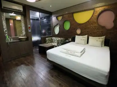 Brown Dot Sasang Renecite - 28