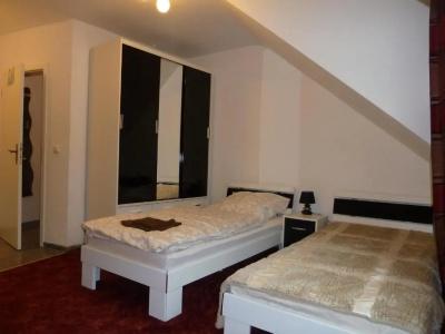 Lipp Apartments - 29