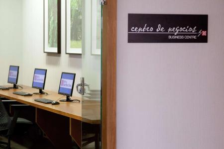 Hilton Garden Inn Malaga - 29