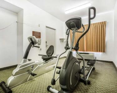 Sleep Inn & Suites Bakersfield North - 19