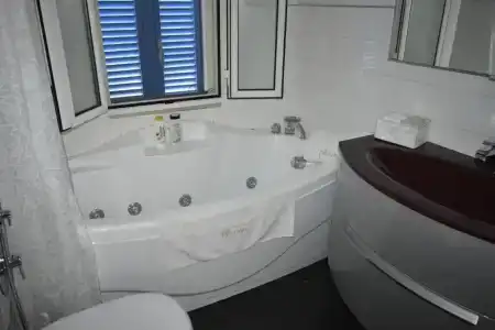 B&B Prestige - 39