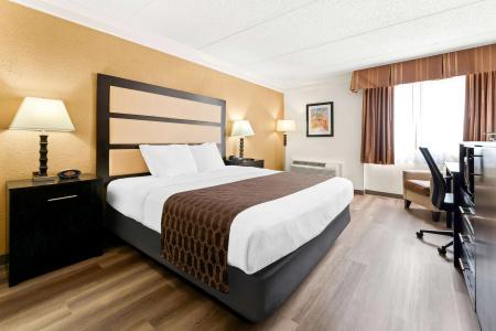 Best Western Riverside Inn - 46