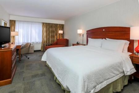Hampton Inn Anchorage - 36