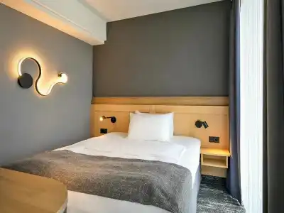 Best Western Plus - 136