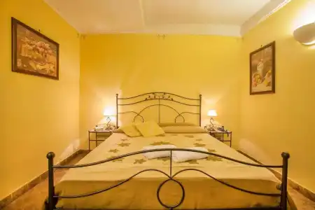 Alloggio dei Vassalli, In the Heart of the Historic Center - 145