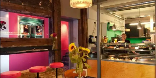 Emma Bett Und Bistro - 17
