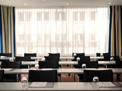 Pullman Berlin Schweizerhof - 17