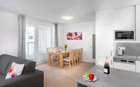 CityWest Apartments - 11