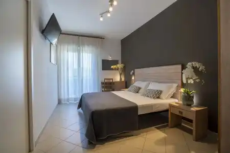 Mocambo - 103