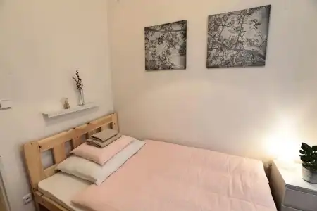 Angel City Apartments - 33