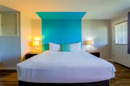 Coast River Inn by OYO Seaside - 47
