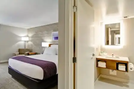 Holiday Inn Express Kamloops by IHG - 56
