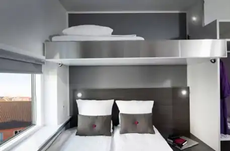 CABINN Express - 22