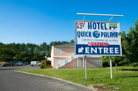 Quick Palace Pau - 1