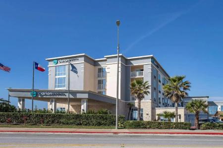 Clarion Pointe Galveston Seawall - 27