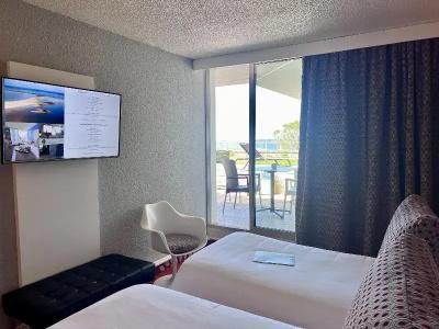 Hôtel Point France - 83