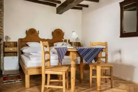 Szent Gellert Borhaz es Vendegfogado - 14