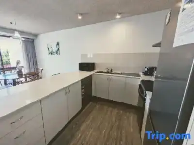 The Noosa Apartments - 60