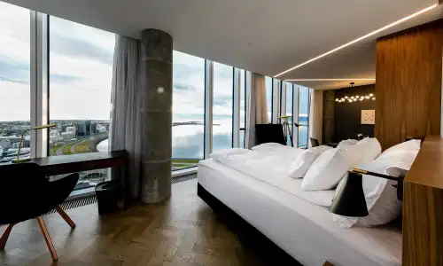 Tower Suites Reykjavík - 1