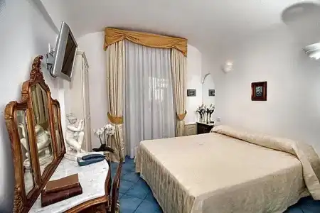 Bussola di Hermes - 41
