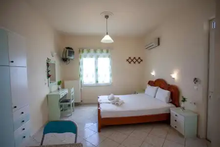 Eliza Apartments - 2