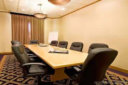 Holiday Inn Express Vancouver-Metrotown (Burnaby) by IHG - 12