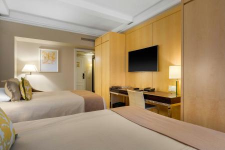 Omni Berkshire Place - 37