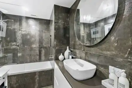 Burleigh Mediterranean Resort Enquiries - 193