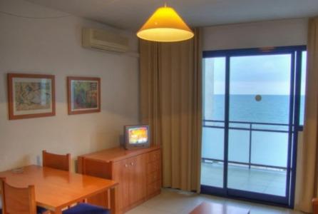 Pins Platja Apartments - 36