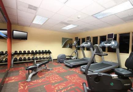 Courtyard Topeka - 15