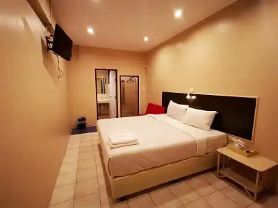 OYO 128 Kkinn South Pattaya - 37