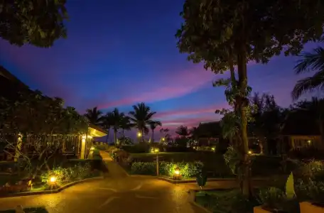 Lanta Casuarina Beach Resort - 90