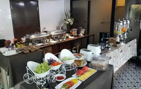 Greenview Ekkamai10 Residence - 8
