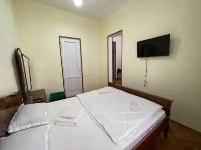 Top Floor Guest House - 2