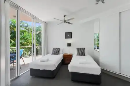 Noosa Tropicana - 183