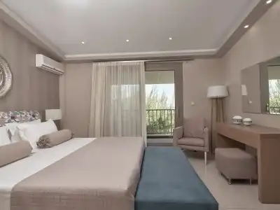 Koukounaria & Suites - 80