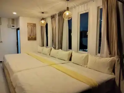 At Koh Larn Resort - 174