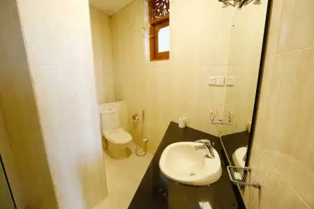 C Negombo - 8