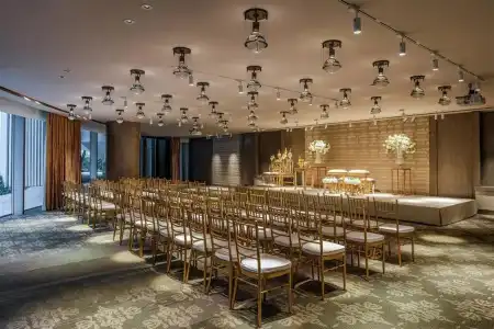 Waldorf Astoria Bangkok - 19